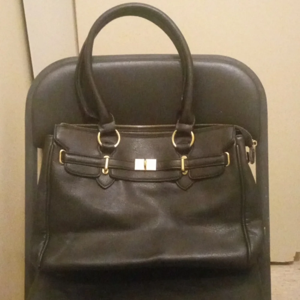 Spring purse - Picture 1 of 4